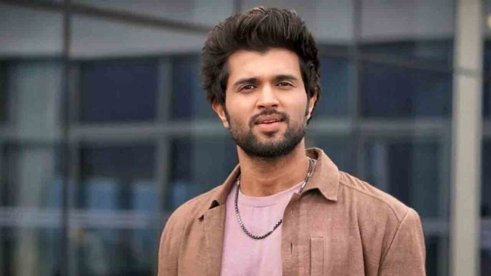 Vijay devarakonda busy in new learnings for his latest film